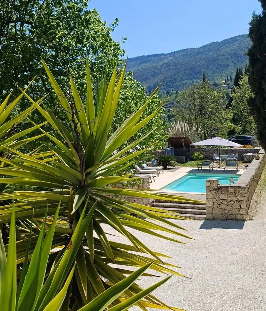 Bed and Breakfast Le Domaine De La Feuilleraie Coaraze Frankreich